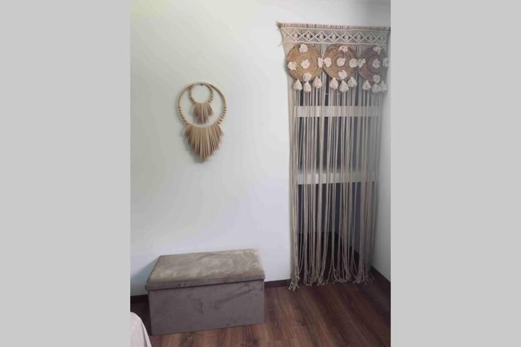 La Caze Amoremieve Pour Un Sejour Cozy A St Pierre Saint Pierre Exterior photo