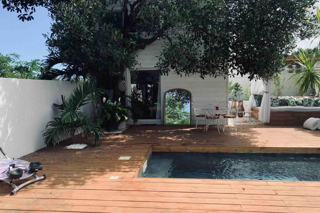 La Caze Amoremieve Pour Un Sejour Cozy A St Pierre Saint Pierre Exterior photo