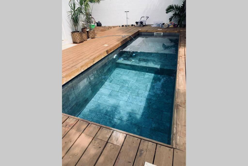 La Caze Amoremieve Pour Un Sejour Cozy A St Pierre Saint Pierre Exterior photo