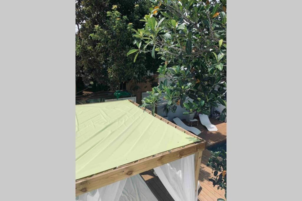 La Caze Amoremieve Pour Un Sejour Cozy A St Pierre Saint Pierre Exterior photo